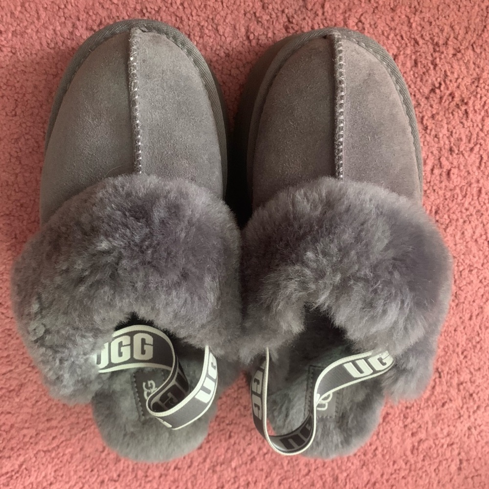 UGG Funkette Platform Slippers